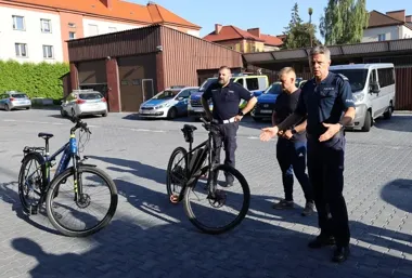 Policja z Oświęcimia sprawdza rowery i hulajnogi. Te parametry mają znaczenie